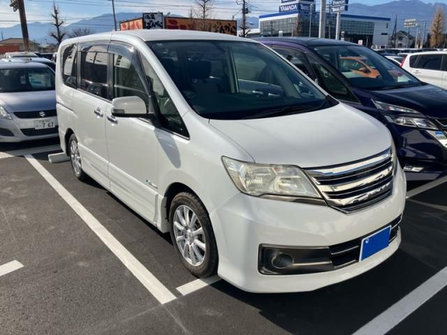 NISSAN SERENA  S-HYBRID 2012