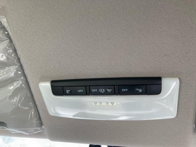 NISSAN SERENA  S-HYBRID 2019