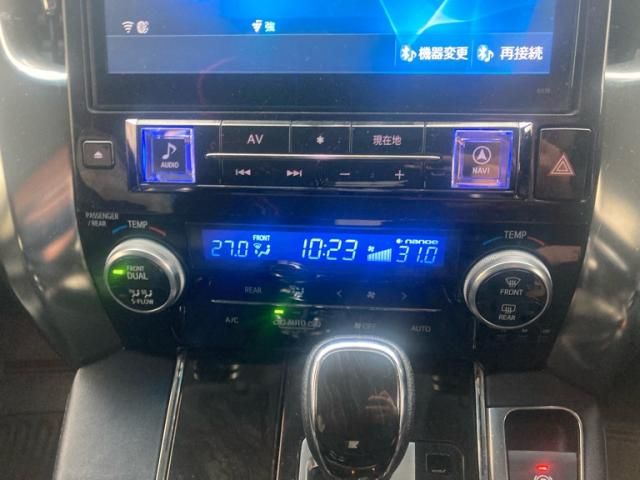 TOYOTA VELLFIRE  HYBRID 4WD 2016