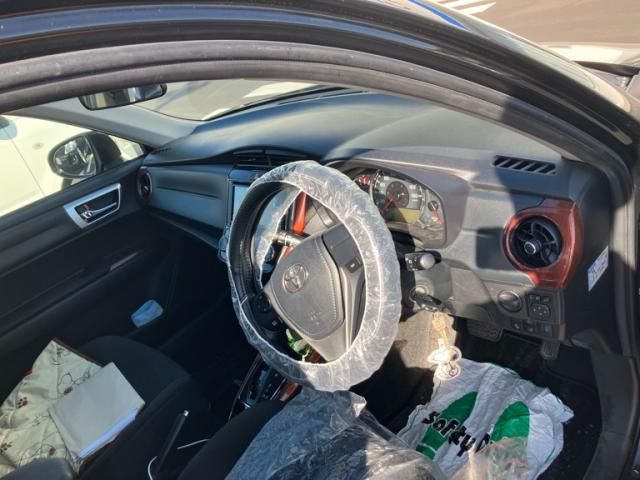 TOYOTA COROLLA AXIO 2017