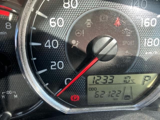 TOYOTA COROLLA AXIO 2017