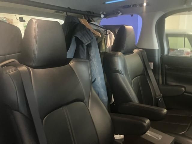 TOYOTA VELLFIRE  HYBRID 4WD 2019