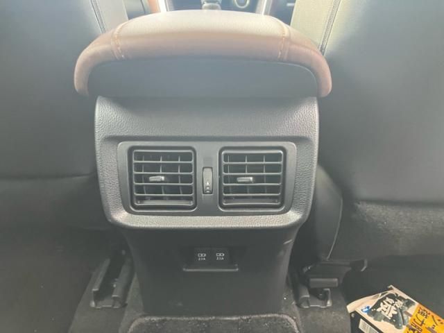 TOYOTA HARRIER 2WD 2021