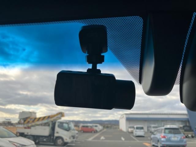 TOYOTA HARRIER 2WD 2021