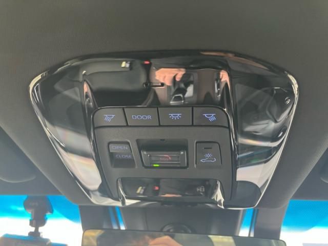 TOYOTA HARRIER 2WD 2021