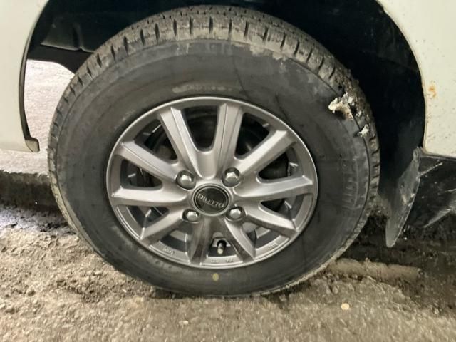 SUZUKI CARRY truck 4WD 2011