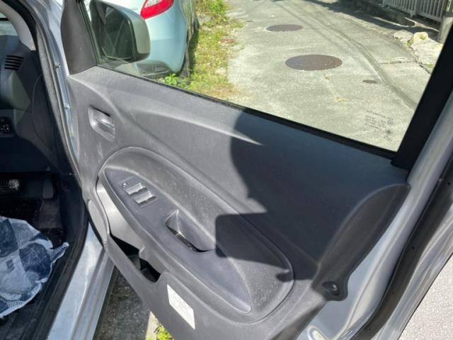 MITSUBISHI MIRAGE hatchback 2012