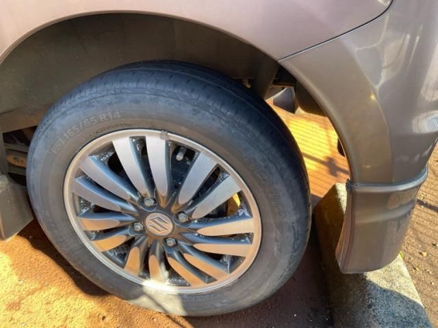 SUZUKI SOLIO 4WD 2011