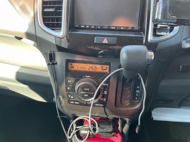 SUZUKI SOLIO 4WD 2011