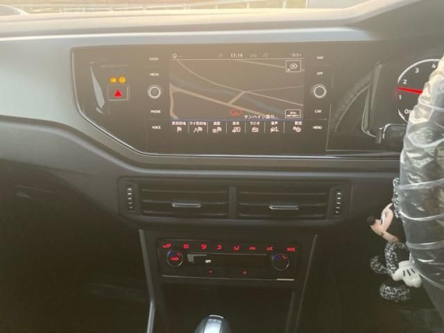 VOLKSWAGEN VOLKSWAGEN POLO 2018