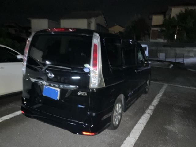 NISSAN SERENA  WG 2012