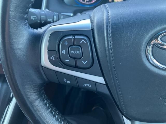 TOYOTA HARRIER 2WD 2019