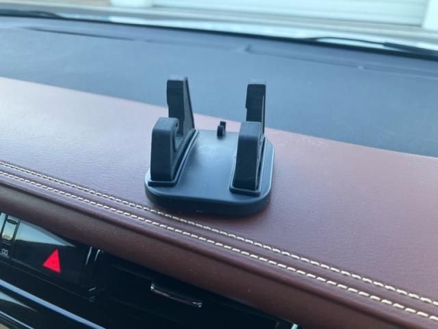 TOYOTA HARRIER 2WD 2019