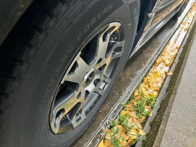 TOYOTA HIACE van 4WD 2023