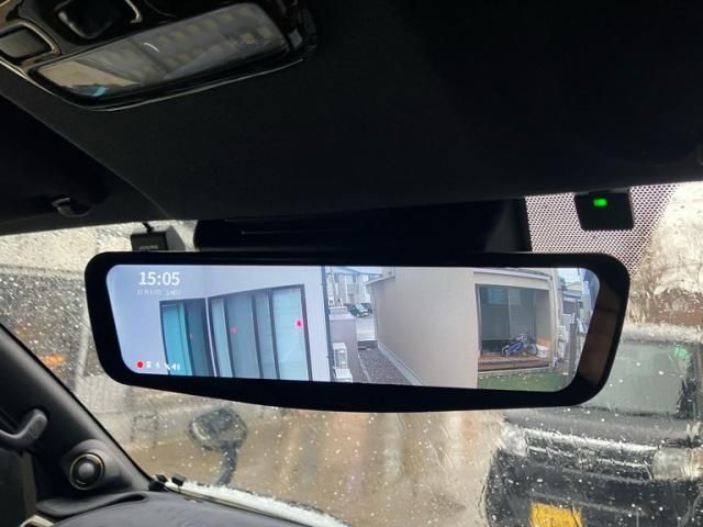 TOYOTA HIACE van 4WD 2023