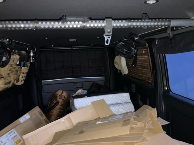 TOYOTA HIACE van 4WD 2023