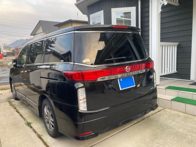 NISSAN ELGRAND 2013