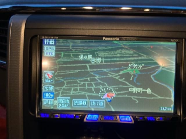 TOYOTA VELLFIRE 2011