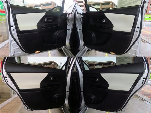 TOYOTA PRIUS Alpha 2017