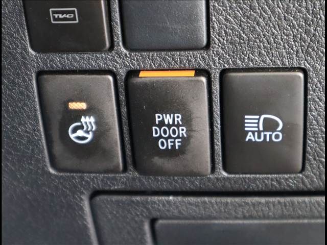 TOYOTA VELLFIRE 2020