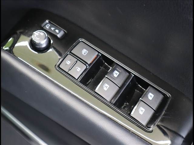 TOYOTA VELLFIRE 2020