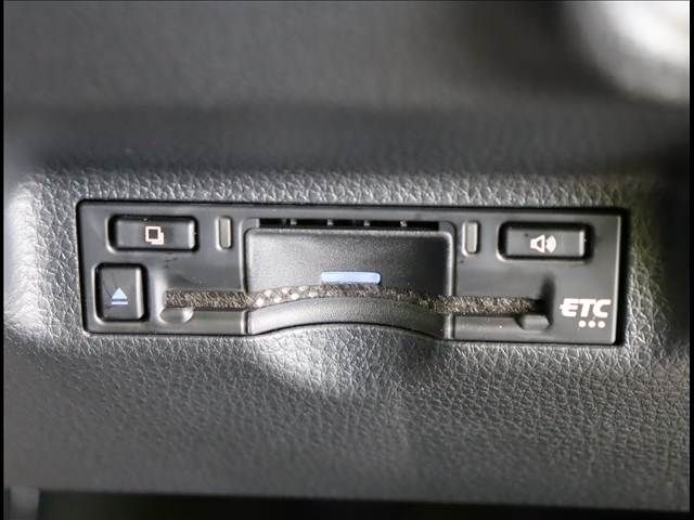 TOYOTA SIENTA HYBRID 2024