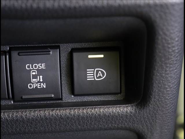 TOYOTA SIENTA HYBRID 2024