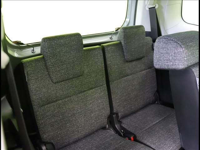 TOYOTA SIENTA HYBRID 2024