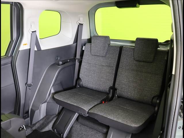 TOYOTA SIENTA HYBRID 2024