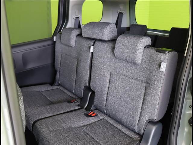 TOYOTA SIENTA HYBRID 2024