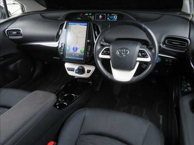 TOYOTA PRIUS PHV 2017