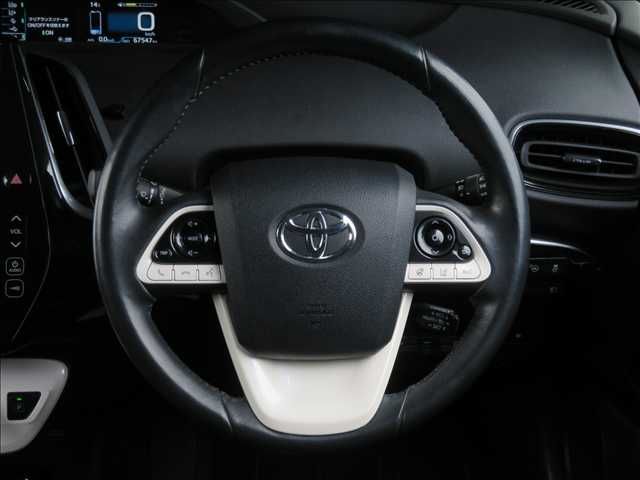 TOYOTA PRIUS PHV 2017