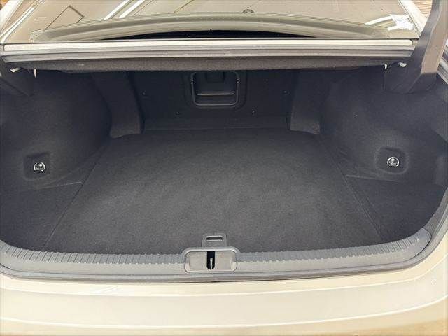 TOYOTA LEXUS ES300h 2018