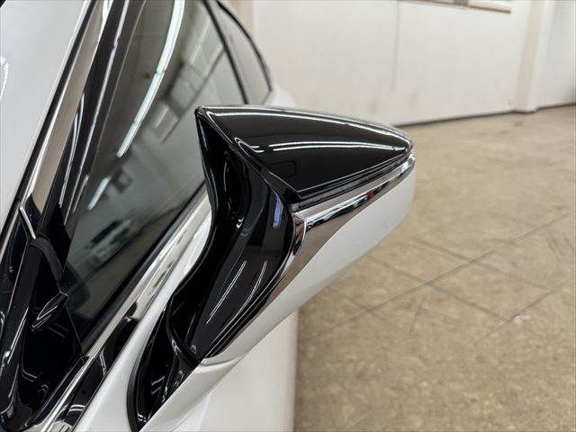 TOYOTA LEXUS ES300h 2018