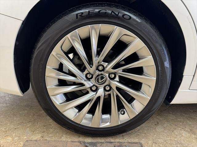 TOYOTA LEXUS ES300h 2018