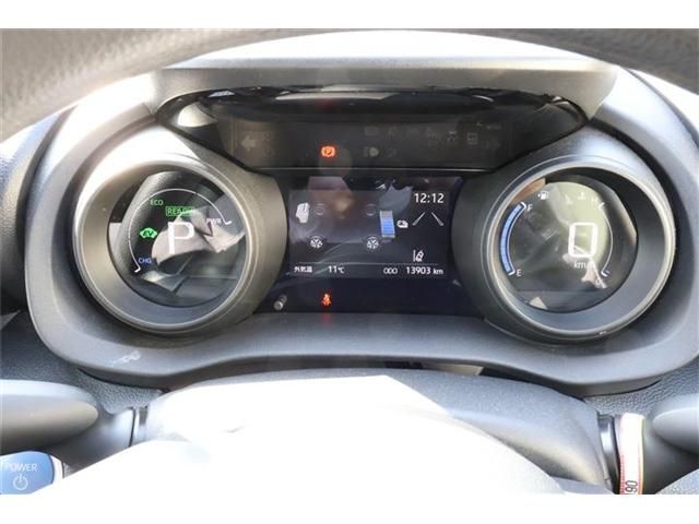 TOYOTA YARIS HYBRID 2023