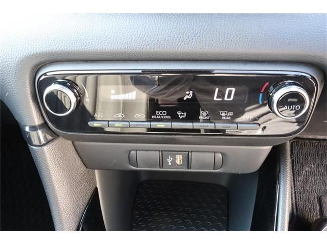 TOYOTA YARIS HYBRID 2023