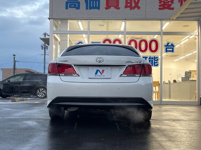 TOYOTA CROWN sedan 2013