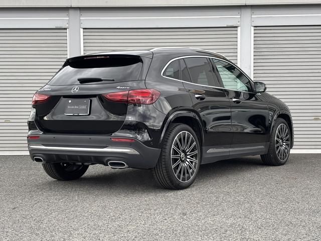 MERCEDES BENZ MERCEDES BENZ GLA class 2024