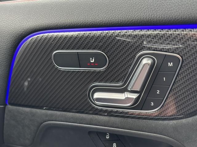 MERCEDES BENZ MERCEDES BENZ GLA class 2024