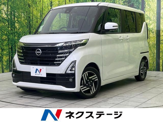 NISSAN ROOX 2023
