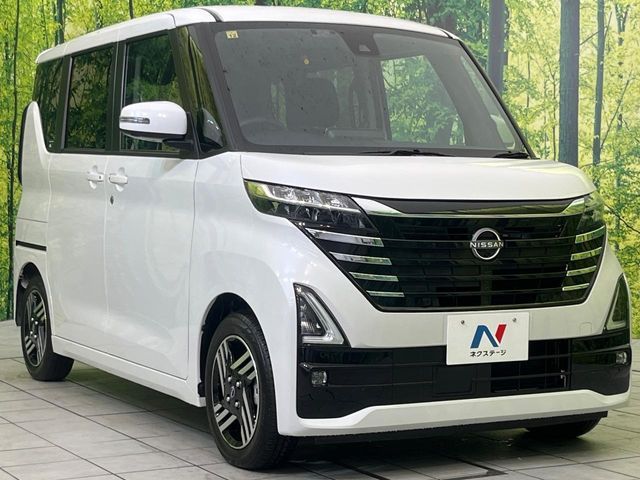 NISSAN ROOX 2023