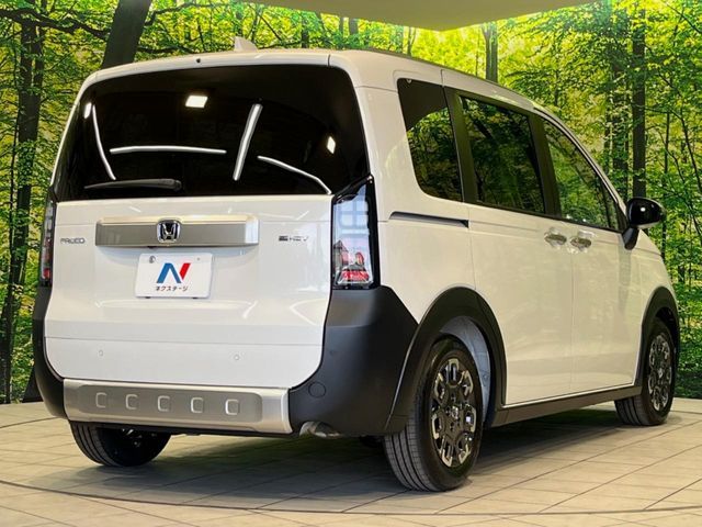 HONDA FREED e:HEV 2025