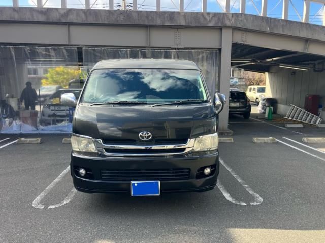 TOYOTA HIACE wagon 2010