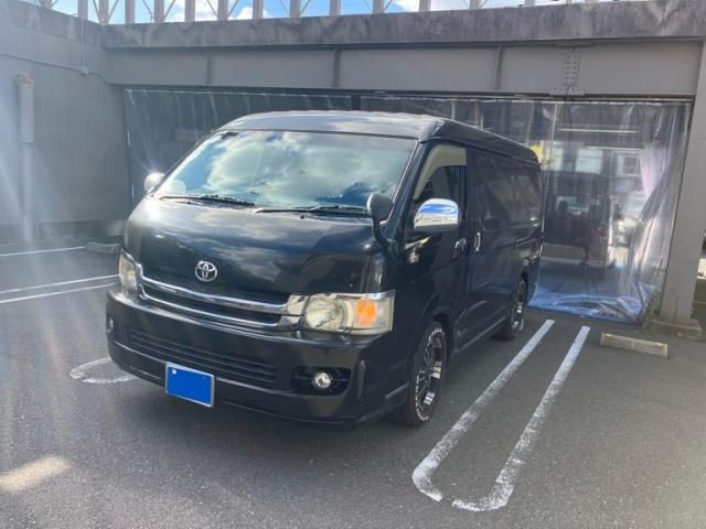 TOYOTA HIACE wagon 2010