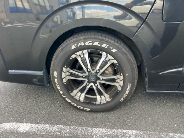 TOYOTA HIACE wagon 2010