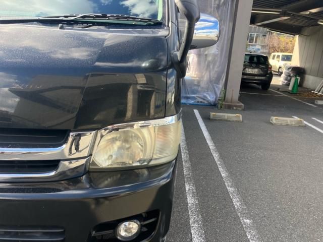 TOYOTA HIACE wagon 2010