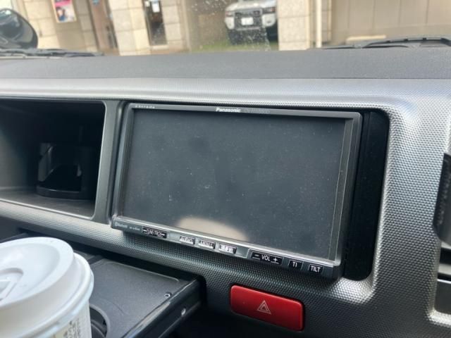 TOYOTA HIACE wagon 2010