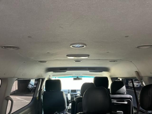 TOYOTA HIACE wagon 2010