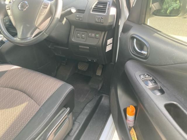 NISSAN SERENA  S-HYBRID 2015